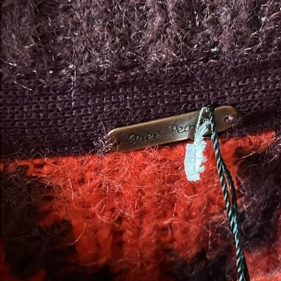 Free People Red Fireside Tunic Sweater Pullover Crewneck Sz Small - Picture 4 of 4